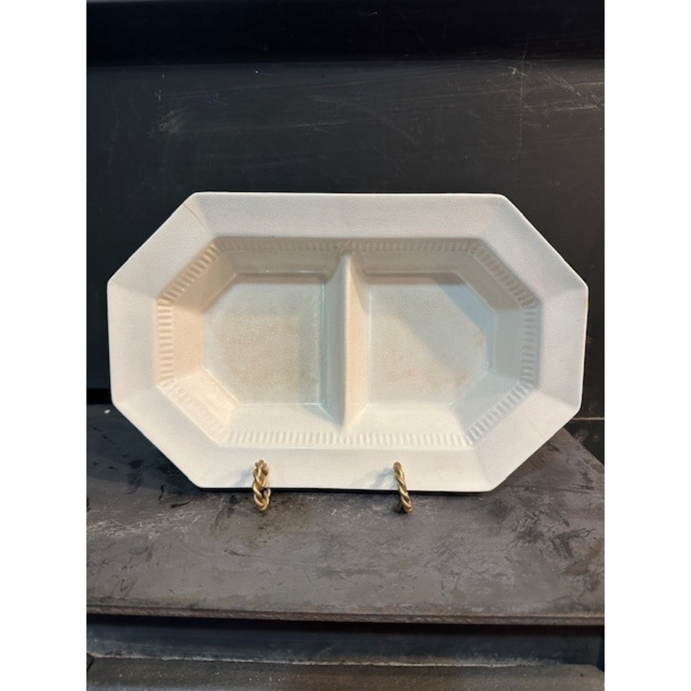 Independence Ironstone Castleton Japan Divided Vegetable Bowl White Octagonal